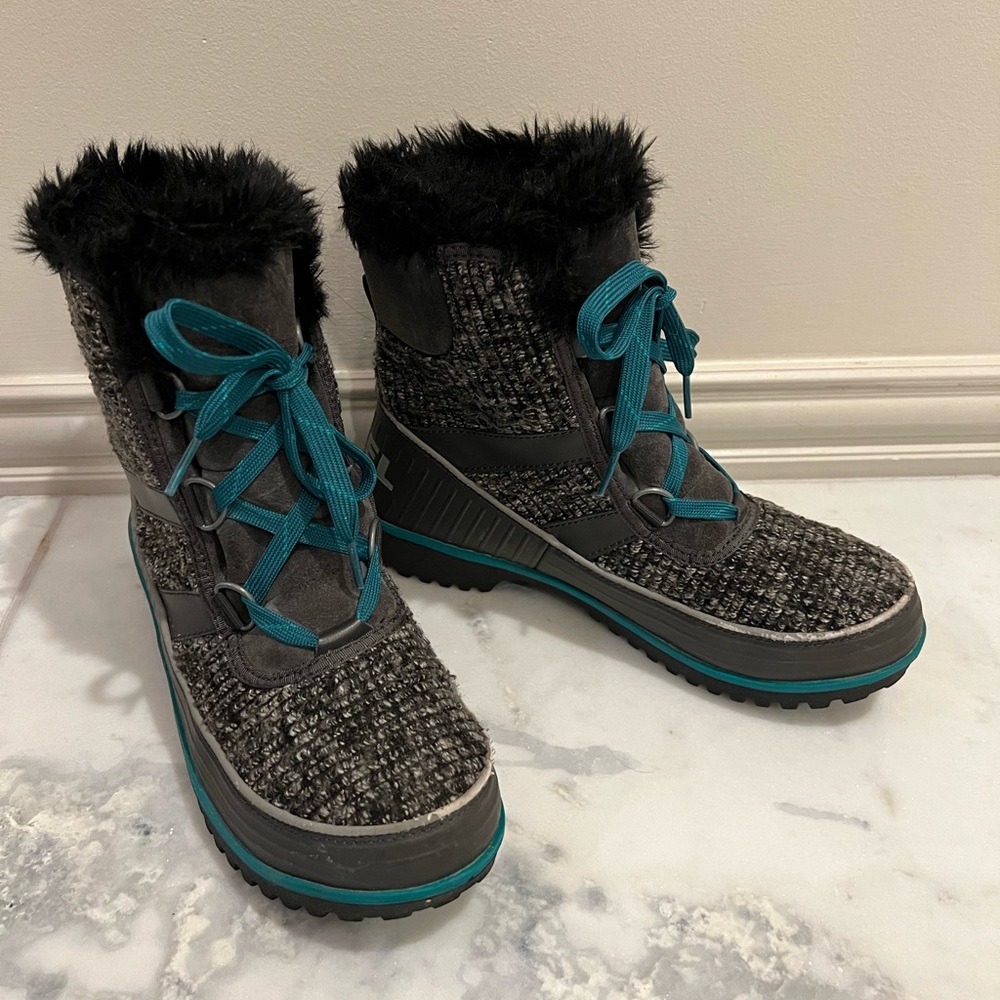 Sorel Grey & Teal Fur Lined Lace Up Tivoli Winter Boots